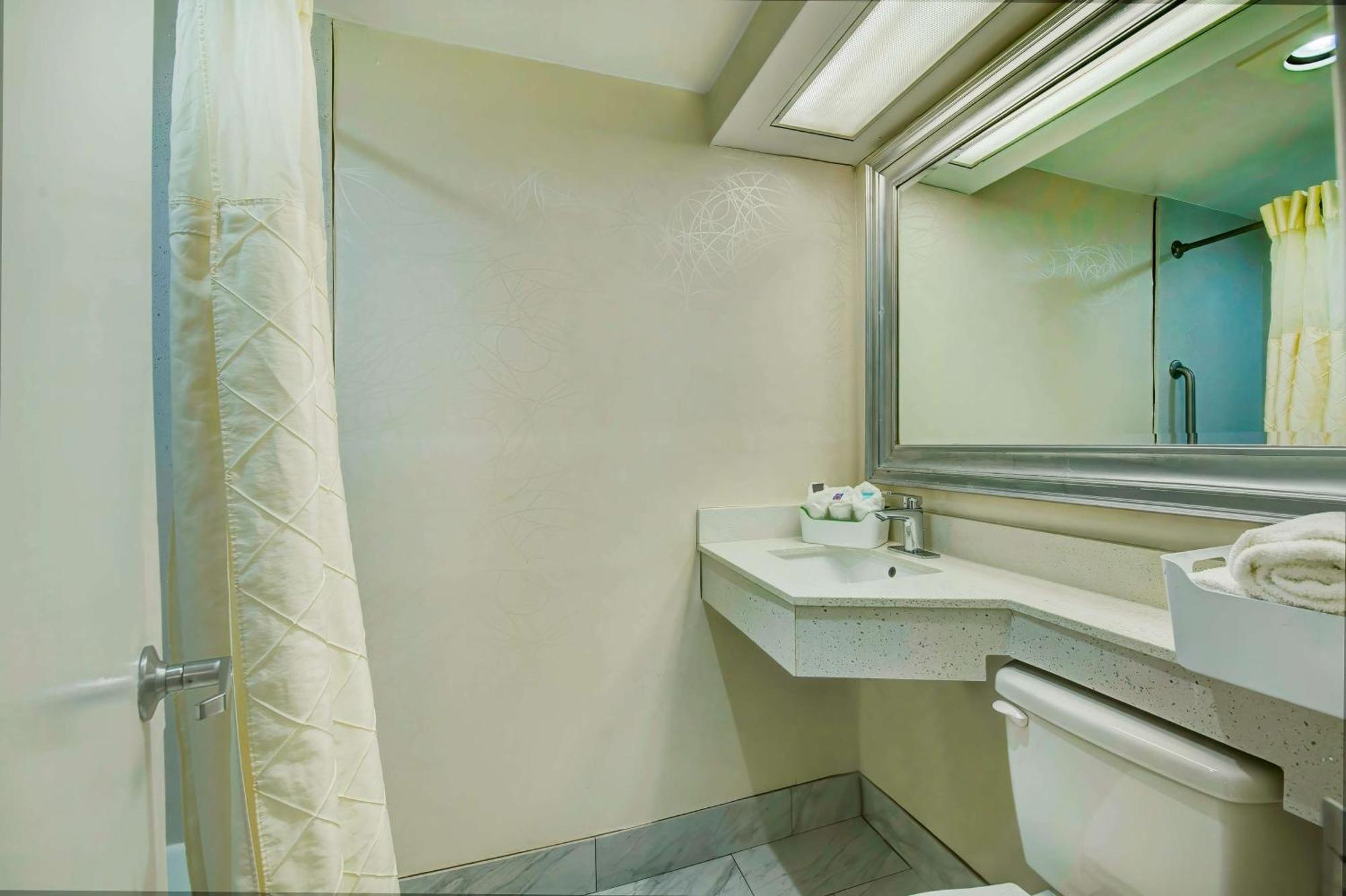 มิดทาวน์ แอตแลนตา Motel ภายนอก รูปภาพ