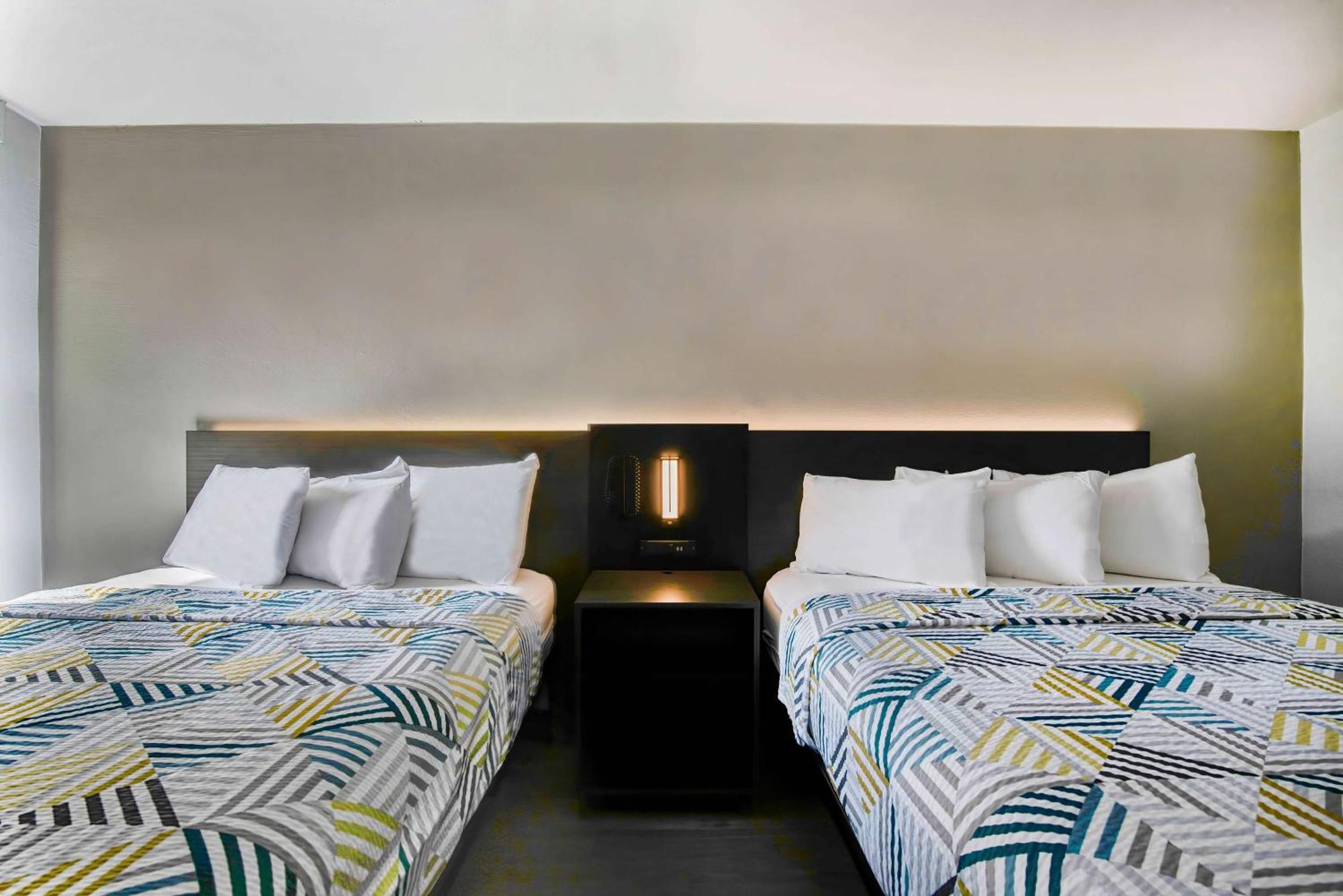มิดทาวน์ แอตแลนตา Motel ภายนอก รูปภาพ